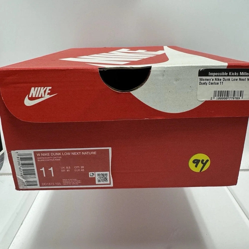 Brand New Nike Dunk Low White Dusty Cactus DD1873-105 Women's Size 11 / Men 9.5